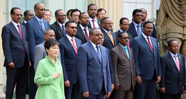 President Park Geun-hye of South Korea with Ethiopian prime minister Hailemariam Desalegn